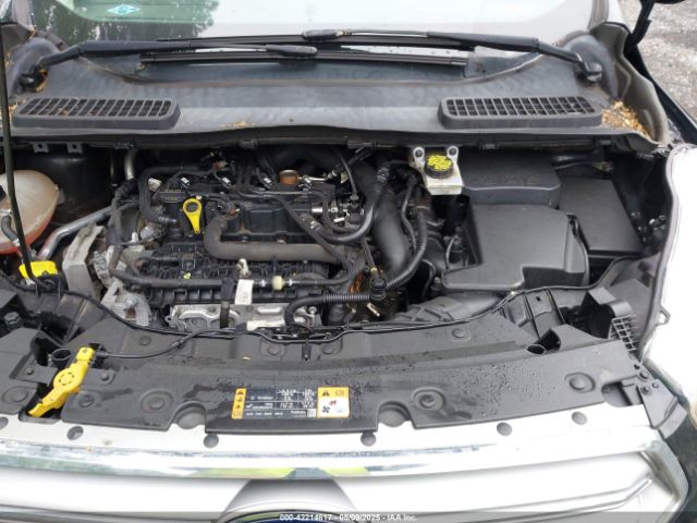 1FMCU9GD8HUD02814 Ford ESCAPE SE