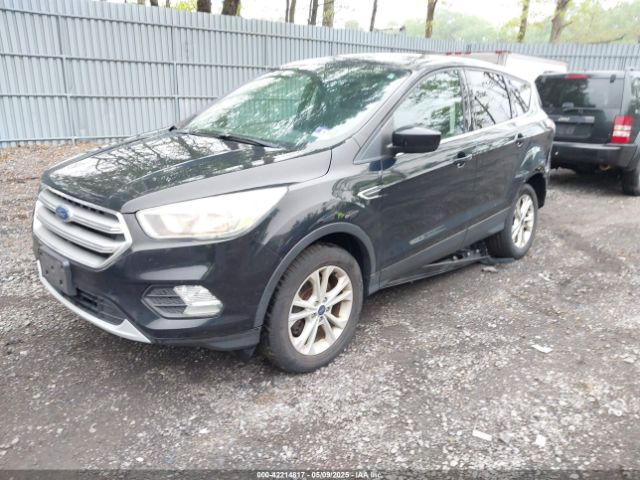 1FMCU9GD8HUD02814 Ford ESCAPE SE