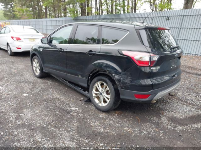 1FMCU9GD8HUD02814 Ford ESCAPE SE