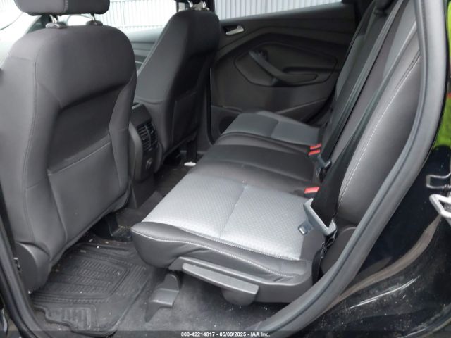 1FMCU9GD8HUD02814 Ford ESCAPE SE