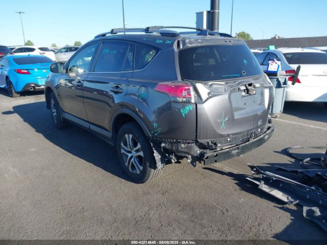 JTMZFREV3JJ180004 Toyota RAV4 LE
