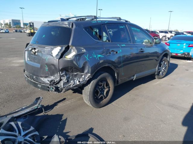 JTMZFREV3JJ180004 Toyota RAV4 LE
