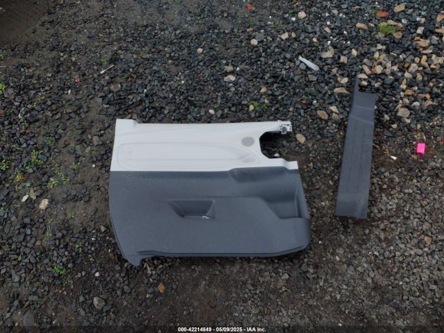 5TDYSKFC3PS083764 Toyota SIENNA XLE