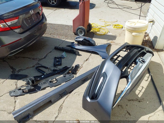 1HGCV1F40KA009827 Honda ACCORD EX