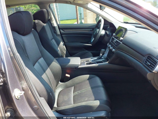 1HGCV1F40KA009827 Honda ACCORD EX