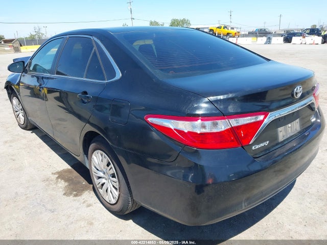 4T4BF1FK0FR479268 Toyota CAMRY LE