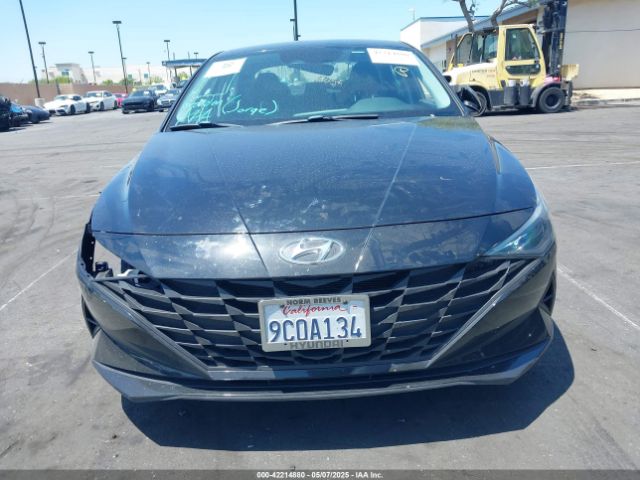 5NPLM4AG7PH092869 Hyundai ELANTRA SEL