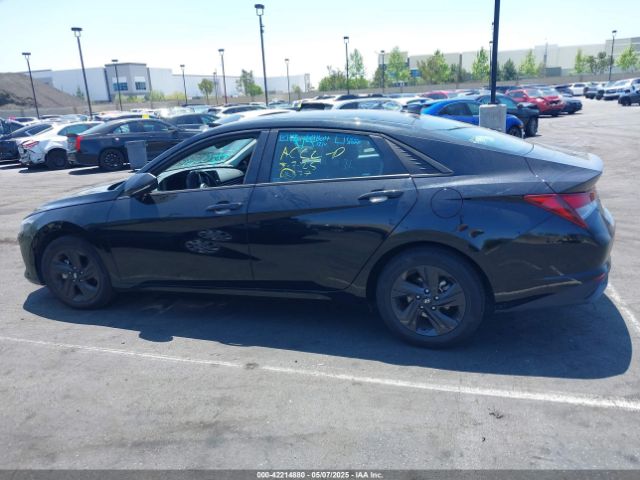5NPLM4AG7PH092869 Hyundai ELANTRA SEL