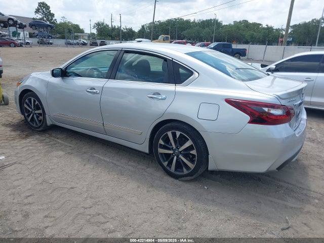 1N4AL3AP4HC120246 Nissan Altima 2.5 Sr