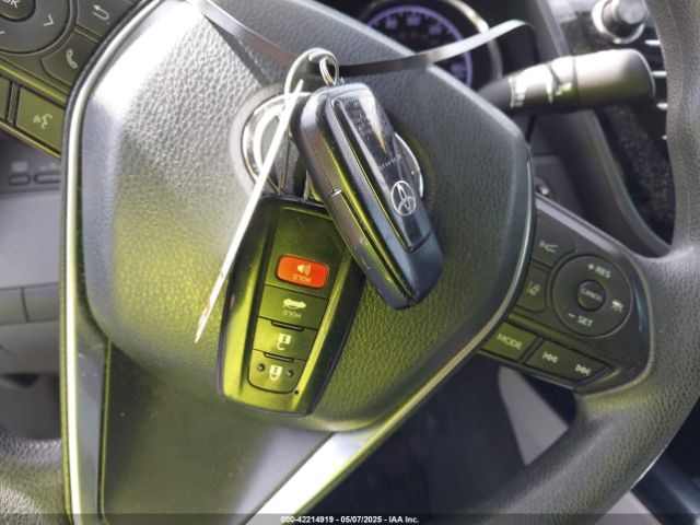 4T1B11HK5JU141122 Toyota CAMRY LE