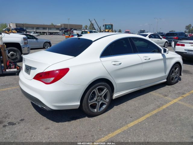 2019 MERCEDES-BENZ CLA 250 WDDSJ4EB5KN769676 Photo 3