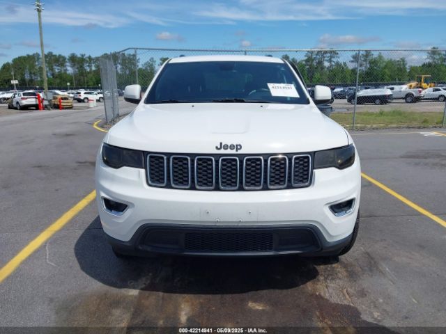 1C4RJFAG6HC784276 Jeep Grand Cherokee Laredo 4x4