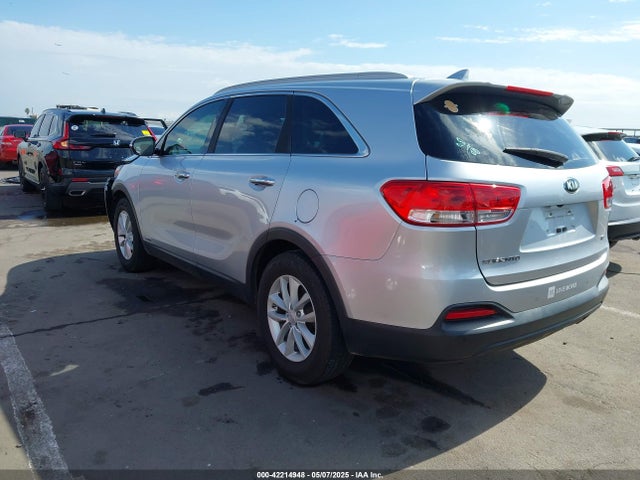5XYPGDA36HG280832 KIA Sorento 2.4l Lx