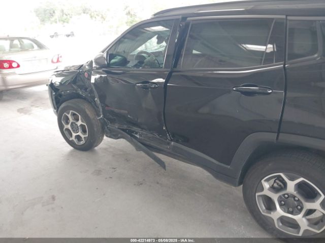 3C4NJDDB5NT164201 Jeep Compass Trailhawk 4x4