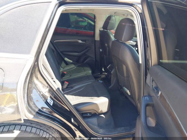 WA1CFAFP4FA022974 Audi Q5 2.0t Premium