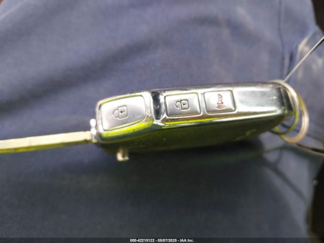 KNDJ23AU4P7200883 KIA SOUL LX