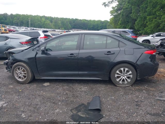 JTDEAMDE3NJ059416 Toyota Corolla Hybrid Le