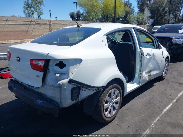 KNADM4A37F6506952 KIA RIO LX