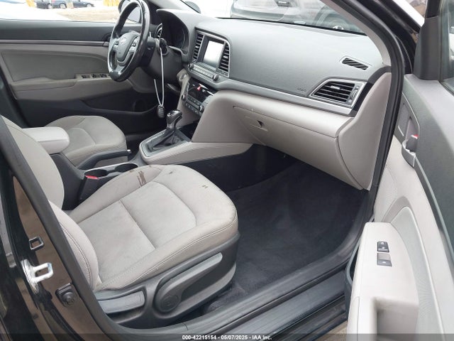 5NPD84LF8JH278425 Hyundai Elantra Value Edition