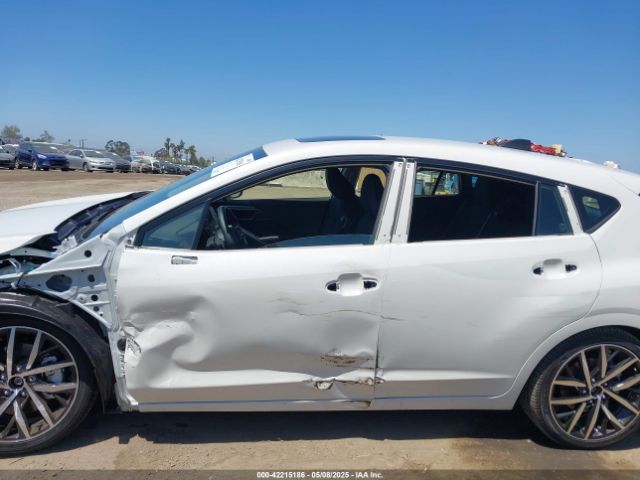 JF1GUAFC6S8232896 Subaru Impreza Sport 5-door