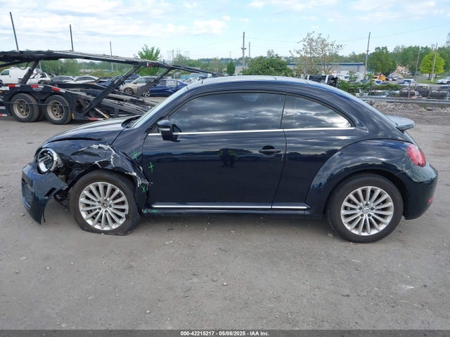 3VWFD7AT2KM701040 Volkswagen 2019