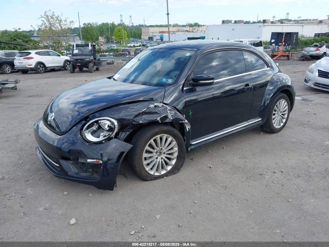 3VWFD7AT2KM701040 Volkswagen 2019
