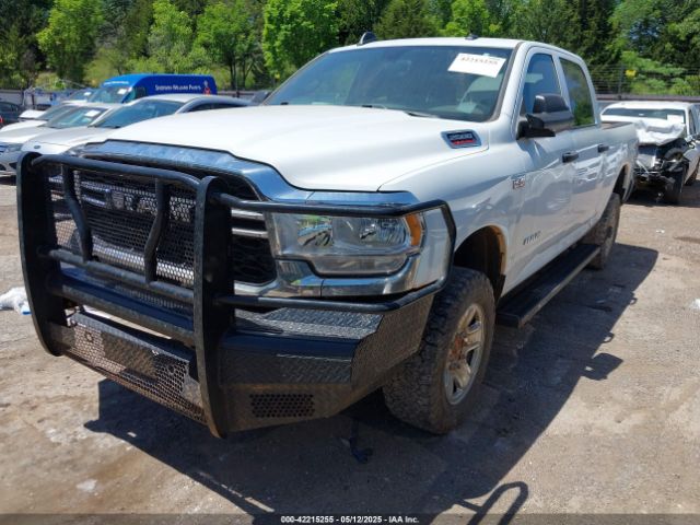 3C6UR5CJ7NG320841 RAM 2500 Tradesman  4x4 6'4 Box