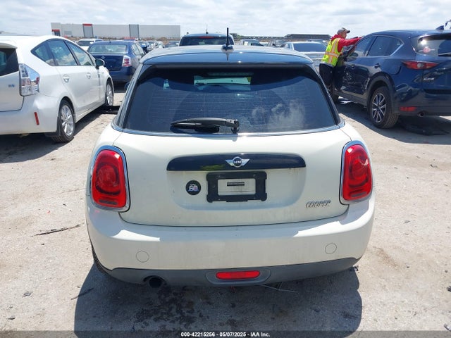 WMWXU1C50G2D08848 Mini Hardtop Cooper