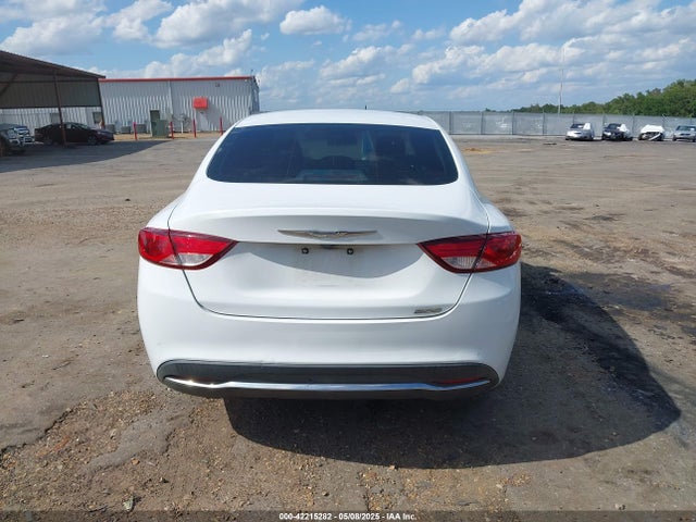 Chrysler 200 Limited 2016 1C3CCCAB2GN145709 Image 16