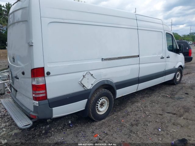 2011 MERCEDES-BENZ SPRINTER 2500 WD3PE8CB7B5583677 Photo 3