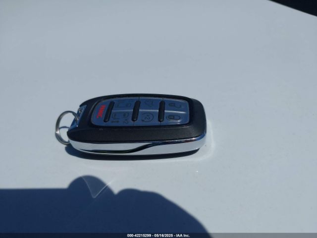 2024 CHRYSLER PACIFICA 2C4RC1FGXRR124465 Photo 10