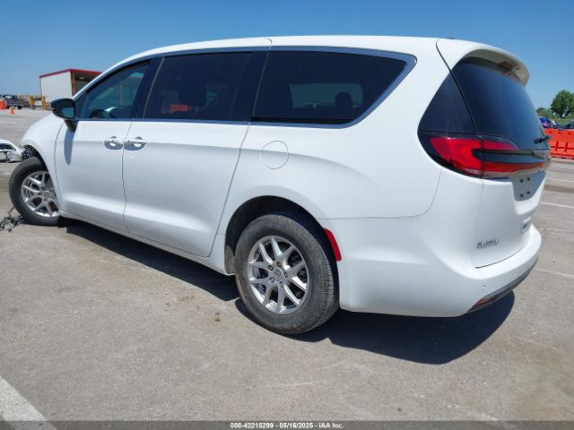 2024 CHRYSLER PACIFICA 2C4RC1FGXRR124465 Photo 2