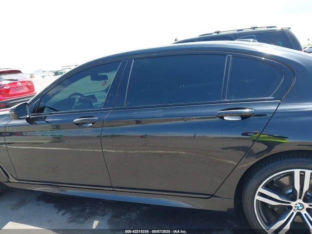 BMW 750i 2018 WBA7F0C59JGM23332 Image 15