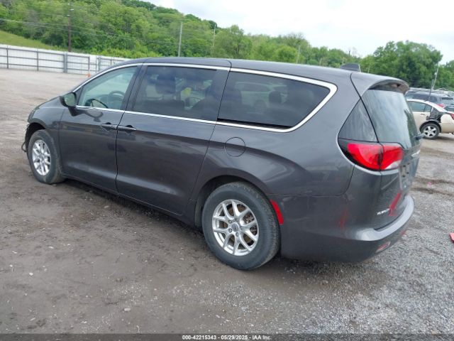2C4RC1CG1NR105396 Chrysler Voyager