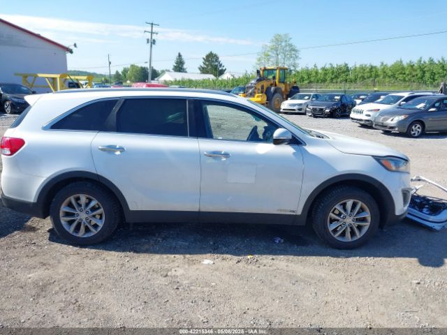5XYPGDA50GG093828 KIA Sorento 3.3l Lx