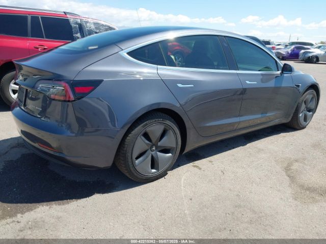 5YJ3E1EB9KF386047 Tesla Model 3 Long Range/performance
