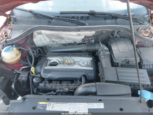 WVGAV7AX2FW115582 Volkswagen TIGUAN S
