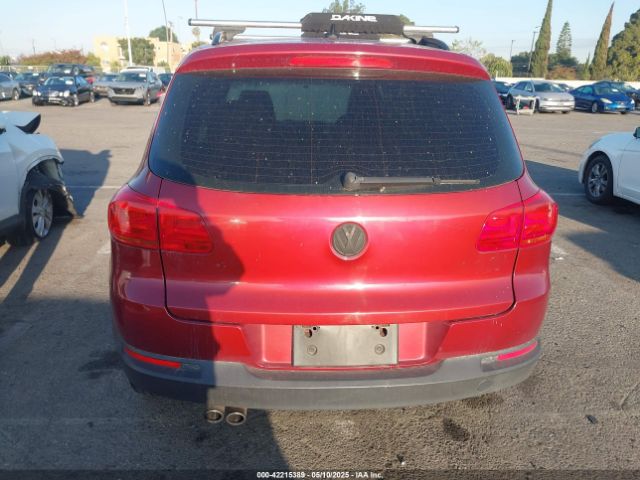 WVGAV7AX2FW115582 Volkswagen TIGUAN S