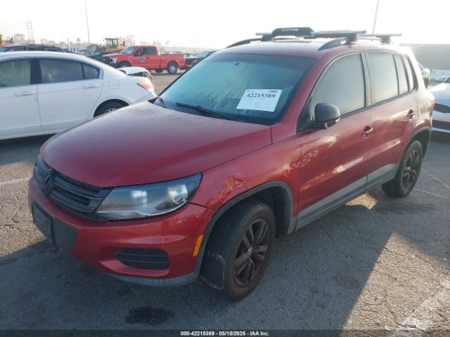 WVGAV7AX2FW115582 Volkswagen TIGUAN S