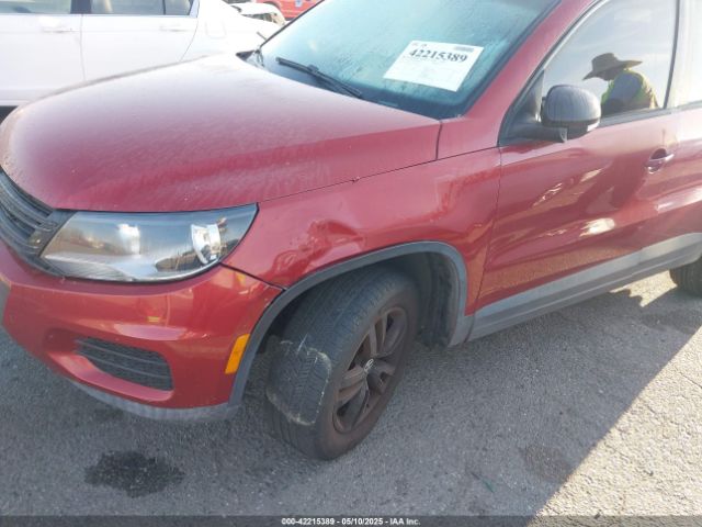 WVGAV7AX2FW115582 Volkswagen TIGUAN S