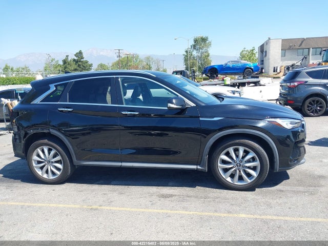 3PCAJ5M15KF122231 Infiniti 2019