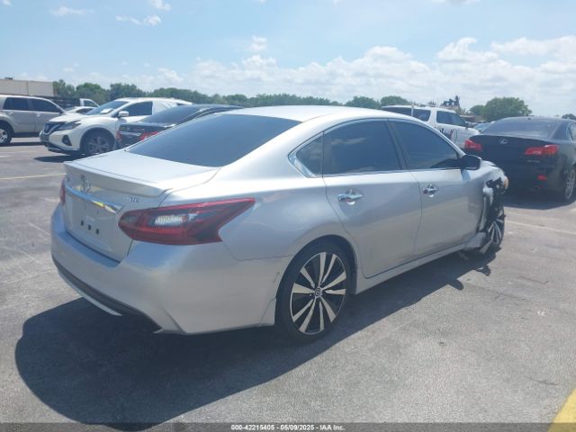 1N4AL3AP2HC164553 Nissan Altima 2.5 Sr