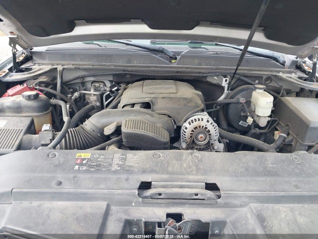 1GNSCJE0XER203597 Chevrolet Suburban 1500 Lt