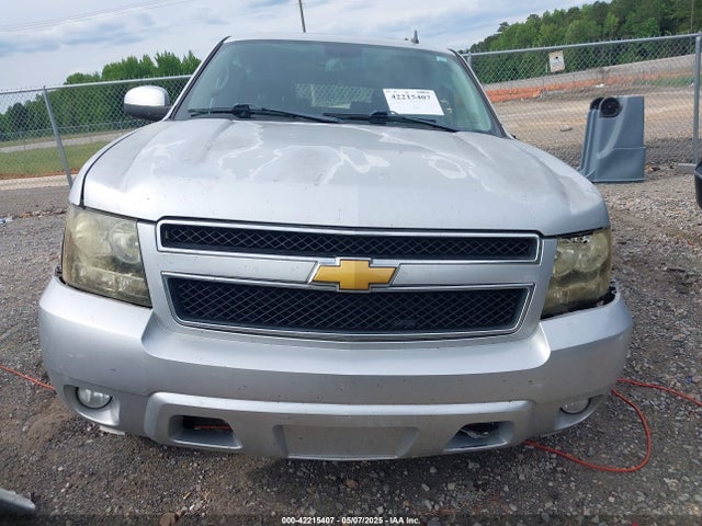 1GNSCJE0XER203597 Chevrolet Suburban 1500 Lt