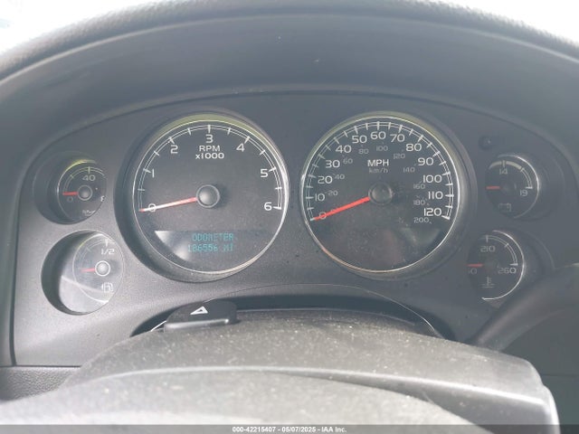 1GNSCJE0XER203597 Chevrolet Suburban 1500 Lt