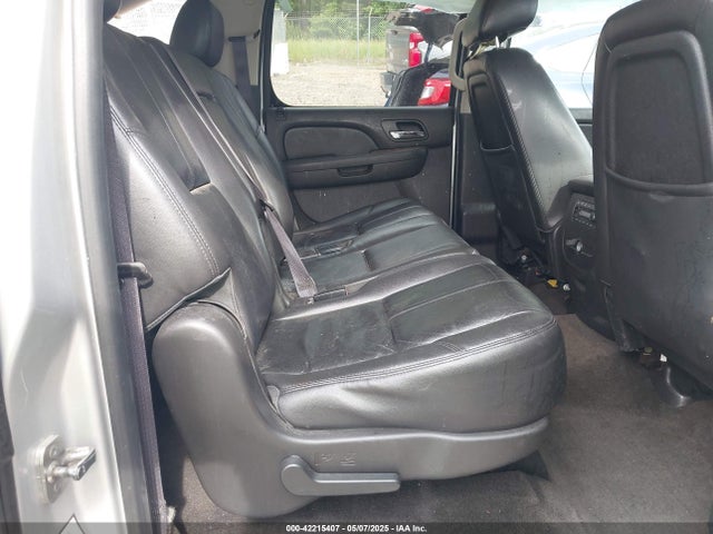 1GNSCJE0XER203597 Chevrolet Suburban 1500 Lt