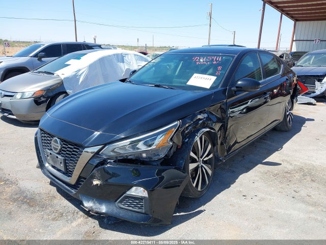 Nissan 2020 2020 1N4BL4CV6LN301478 Image 2
