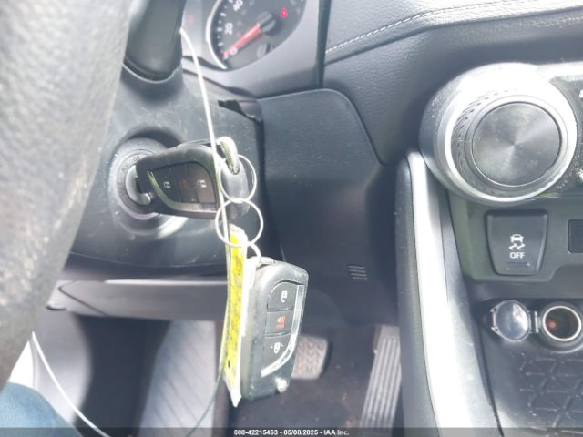 2T3H1RFV5LC042849 Toyota RAV4 LE