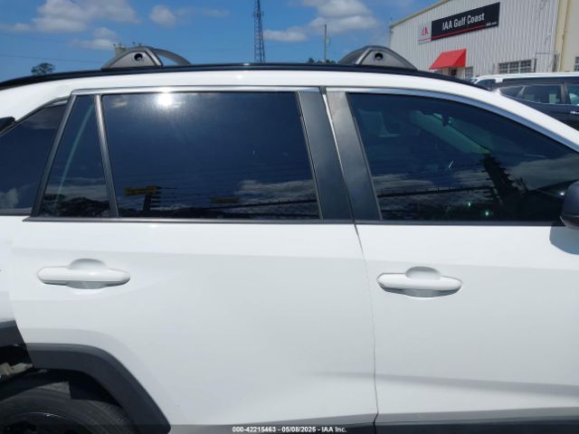2T3H1RFV5LC042849 Toyota RAV4 LE