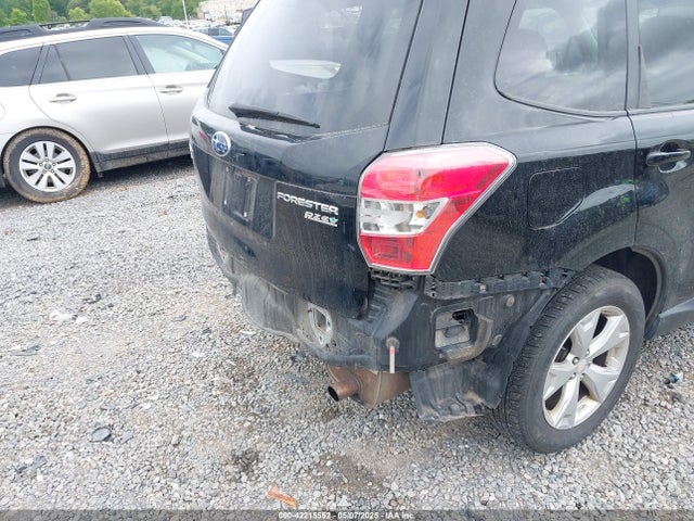 JF2SJADCXFH821845 Subaru Forester 2.5i Premium